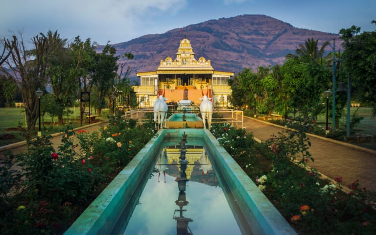 hadshi-ashram-pune